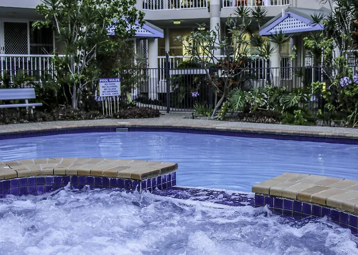Surfers Beach Holiday Apartments